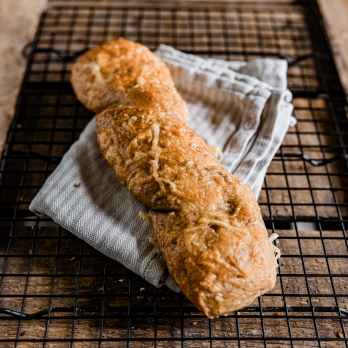 Bio-Dinkel-Käsestange